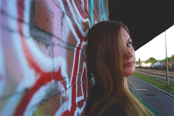 撩男朋友的情话甜炸了 撩男朋友的情话套路