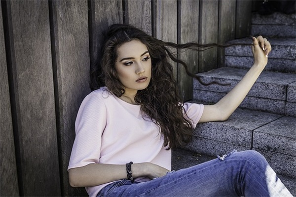 班主任给初三学生的寄语 【班主任给初三孩子的鼓励寄语】