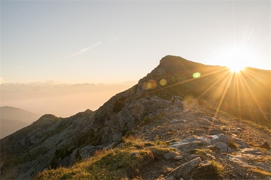运动会班级口号霸气
