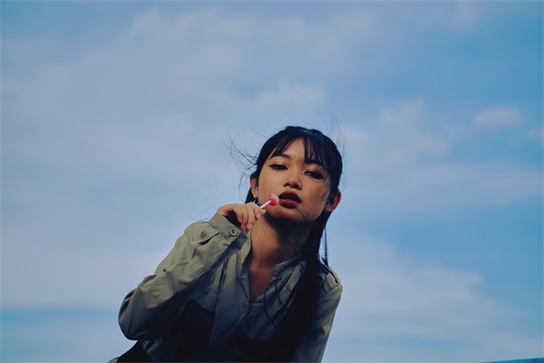 留言板的生日祝福留言(给朋友的生日祝福语简短)