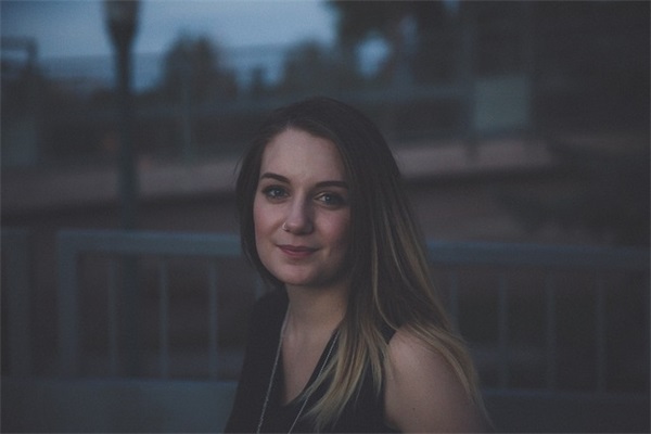 爱护草木宣传标语 爱护眼睛宣传标语100字