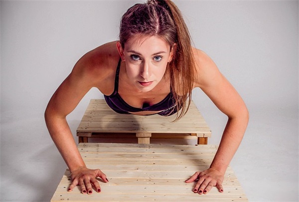 孙姓带玉字女宝宝名字推荐